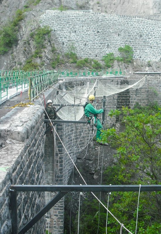 Pose de filets de sécurité